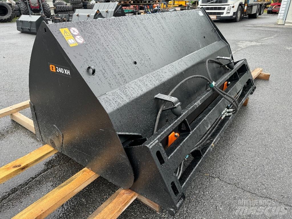 Quicke 240 XH M+ Lastarredskap