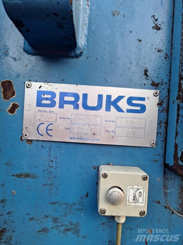 Bruks 805 CT Flishuggar