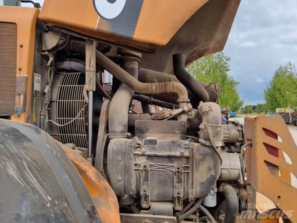 CASE 921 F Hjullastare