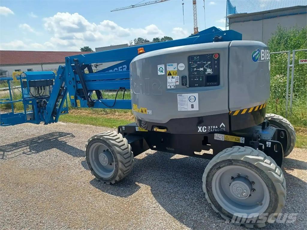 Genie Z45 XC Bomliftar