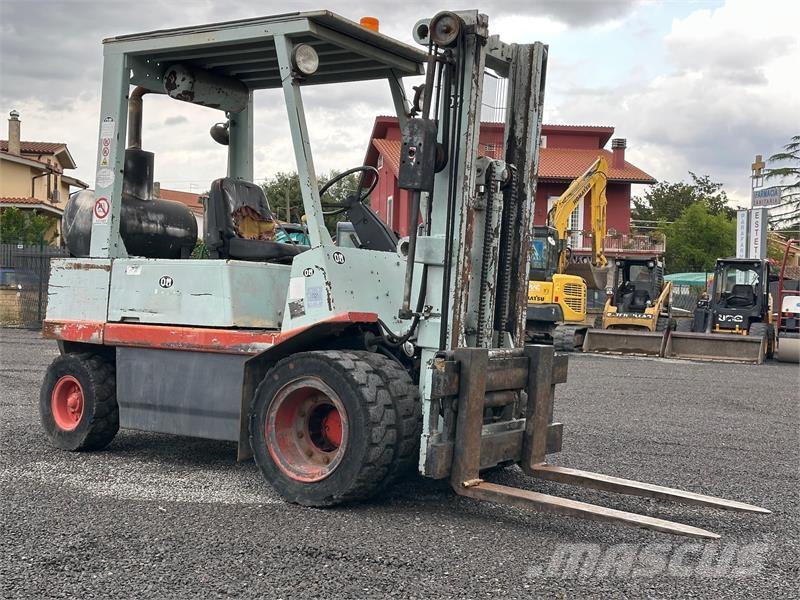 OM DI35C Övriga motviktstruckar