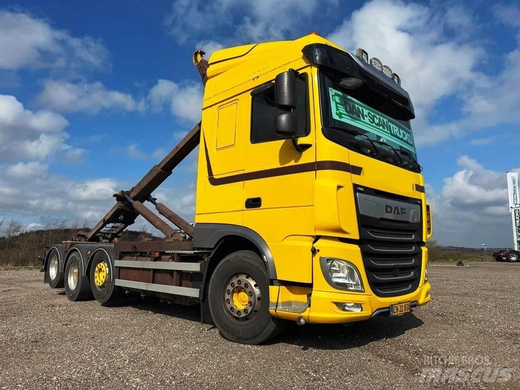 DAF XF 530 8x2-*4 Lastväxlare/Krokbilar