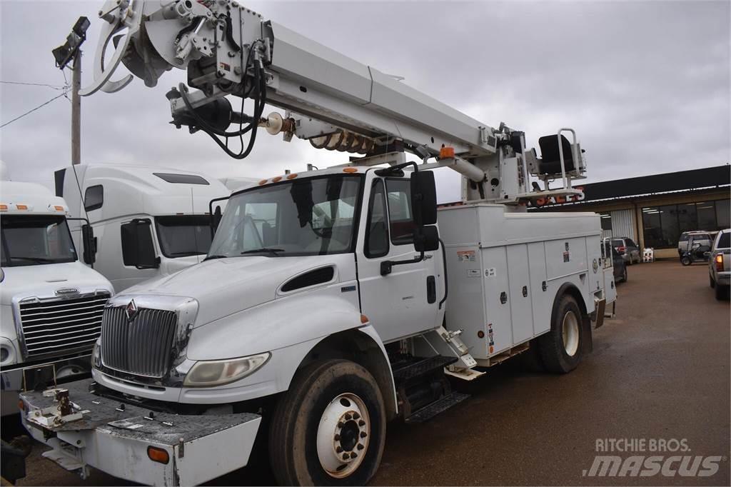 Altec D2045TR Lastbilar med borraggregat