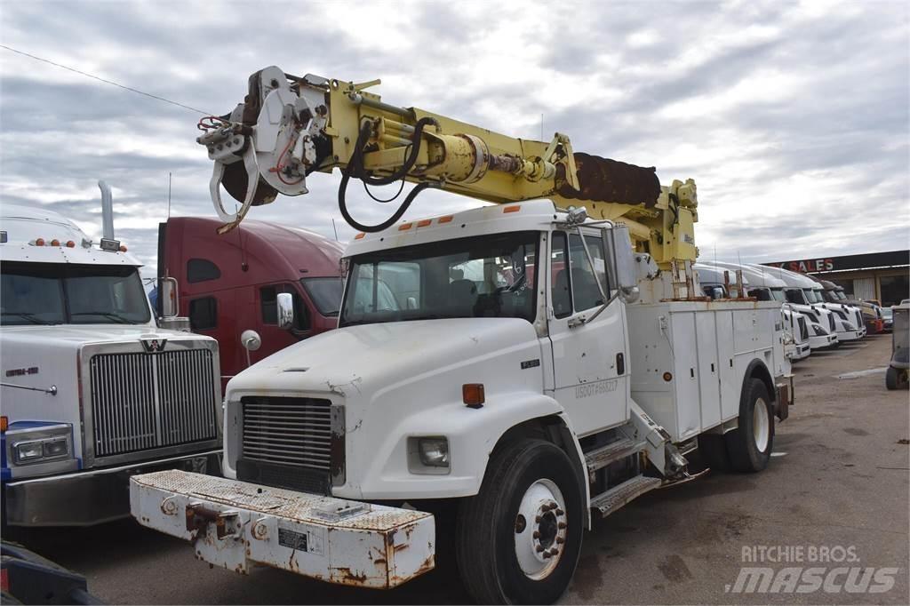 Altec D945TR Lastbilar med borraggregat