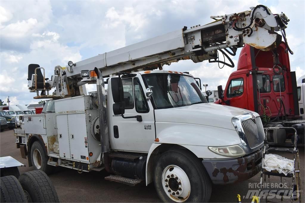 Altec DM45TR Lastbilar med borraggregat
