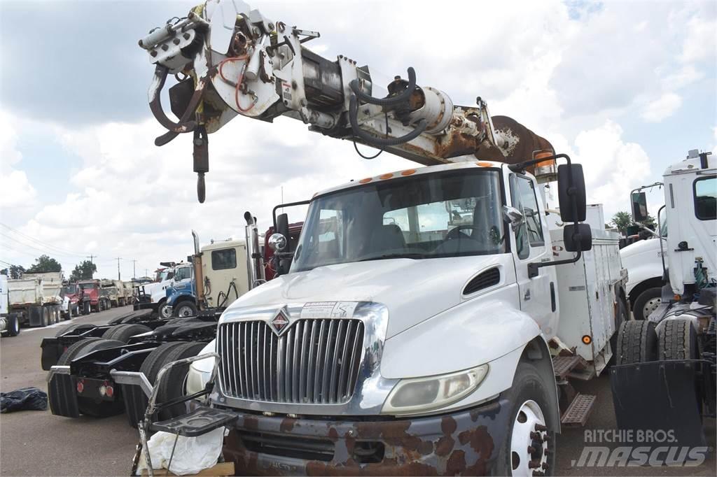 Altec DM45TR Lastbilar med borraggregat
