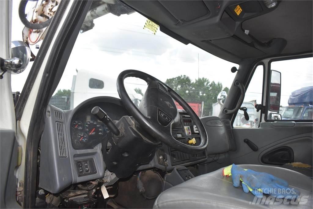 Altec DM45TR Lastbilar med borraggregat