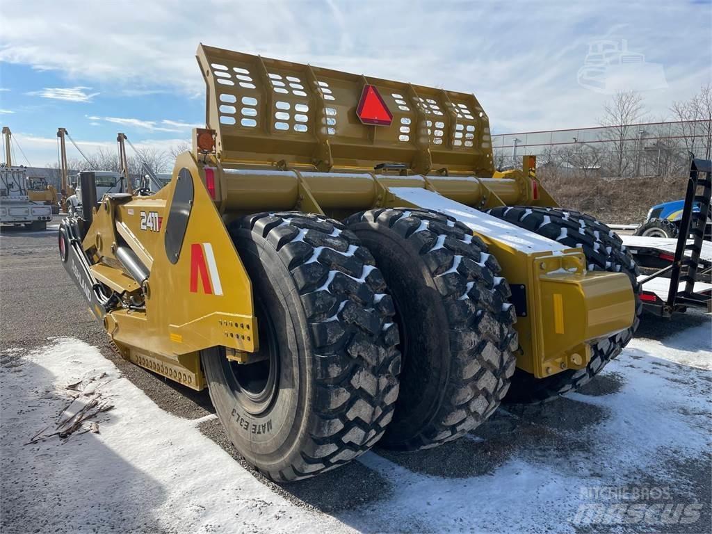 Ashland 2411E Schaktvagnar