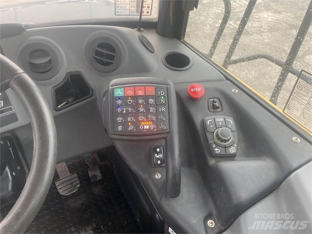 Bell B20E Midjestyrd dumper