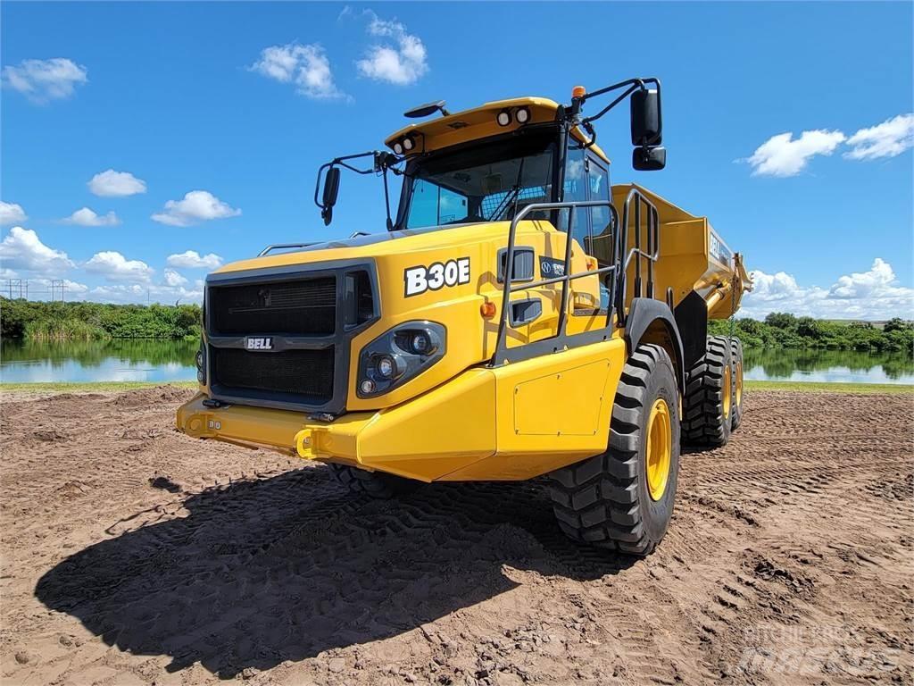 Bell B30E Midjestyrd dumper