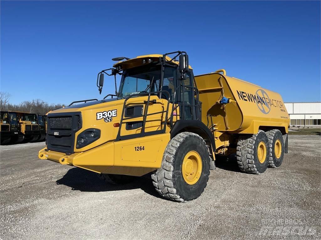 Bell B30E Vattentankbilar