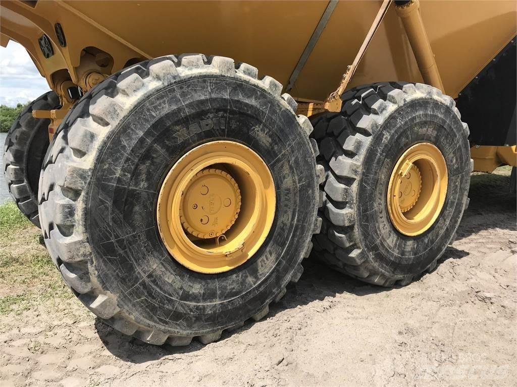 Bell B40D Midjestyrd dumper