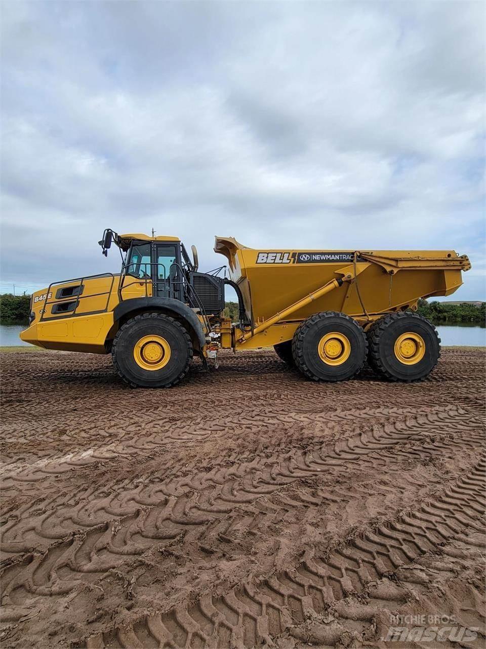 Bell B45E Midjestyrd dumper