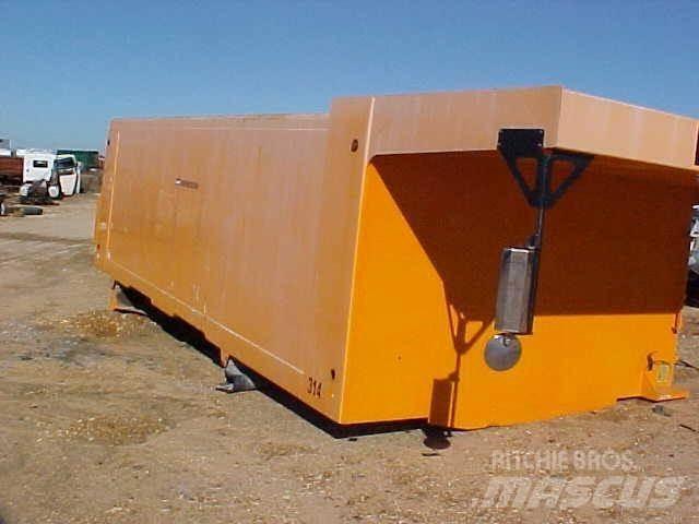 Benson 24 FT Tippbilar