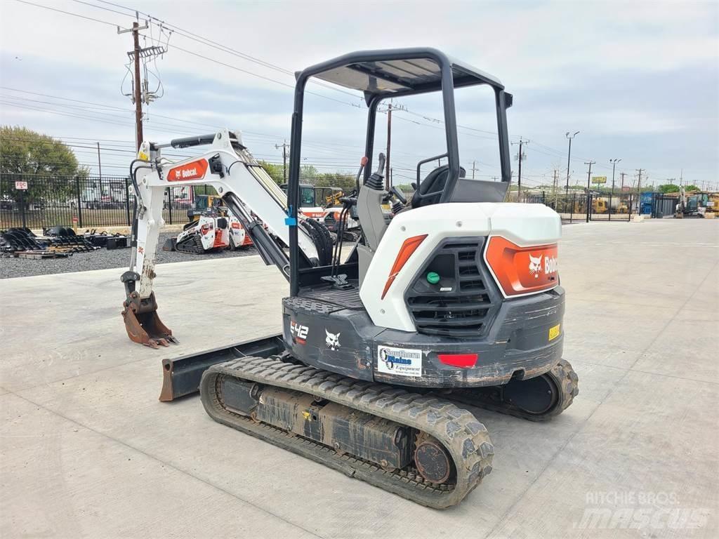 Bobcat E42 Minigrävare < 7t