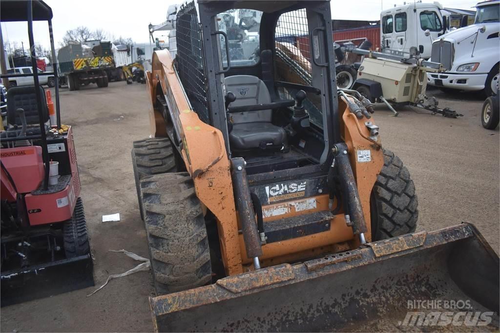 CASE SV340 Kompaktlastare