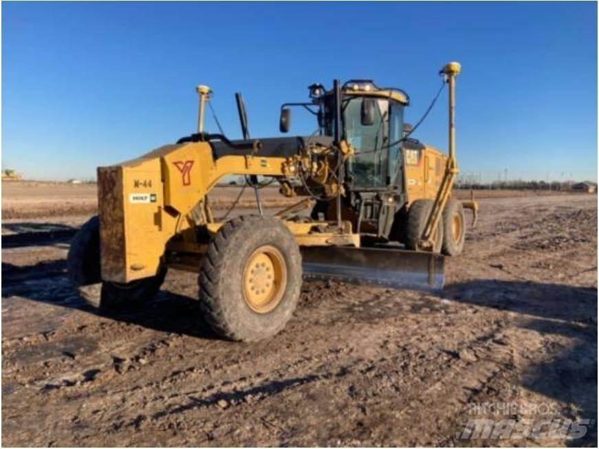 CAT 140M2 Väghyvlar