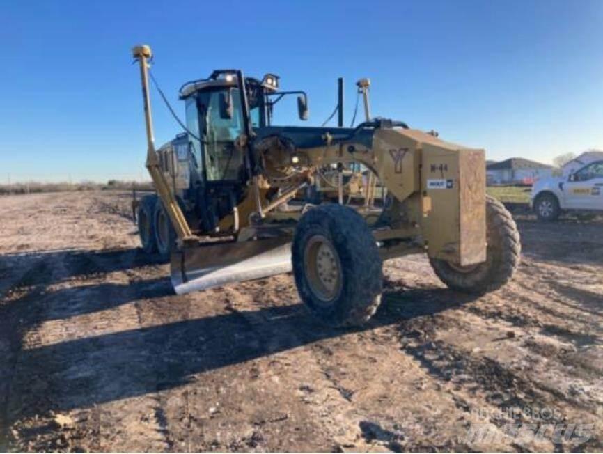 CAT 140M2 Väghyvlar