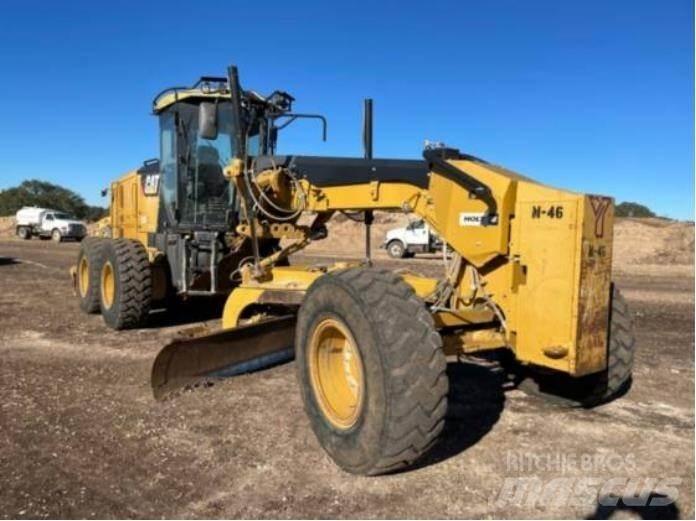 CAT 140M2 Väghyvlar