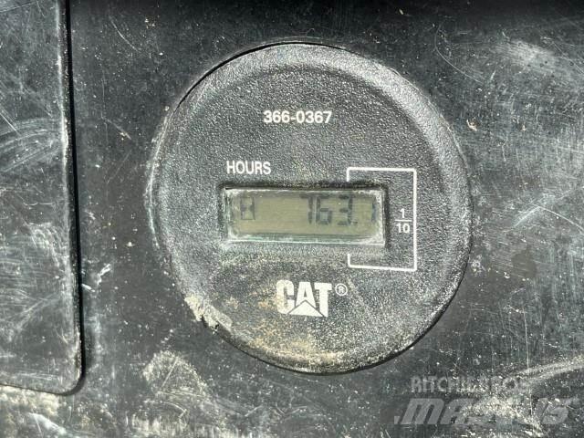 CAT 307E2 Bandgrävare