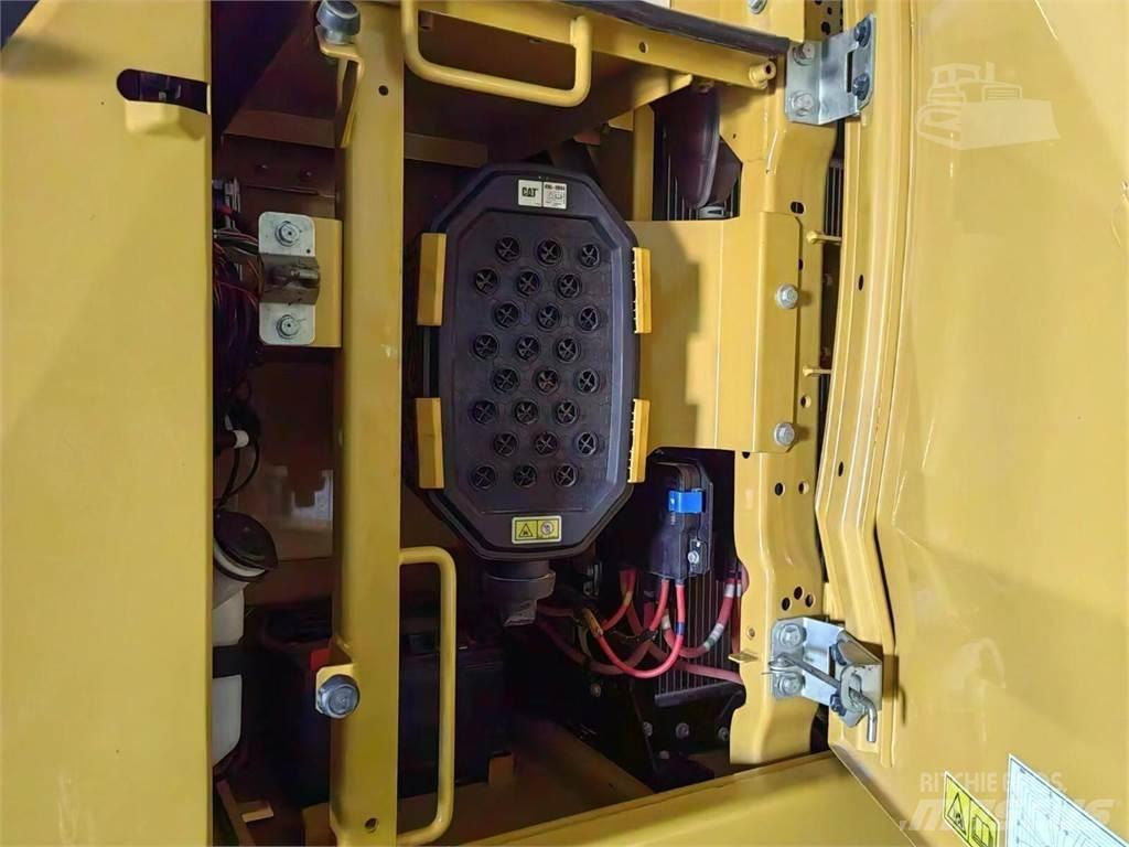 CAT 330 Bandgrävare
