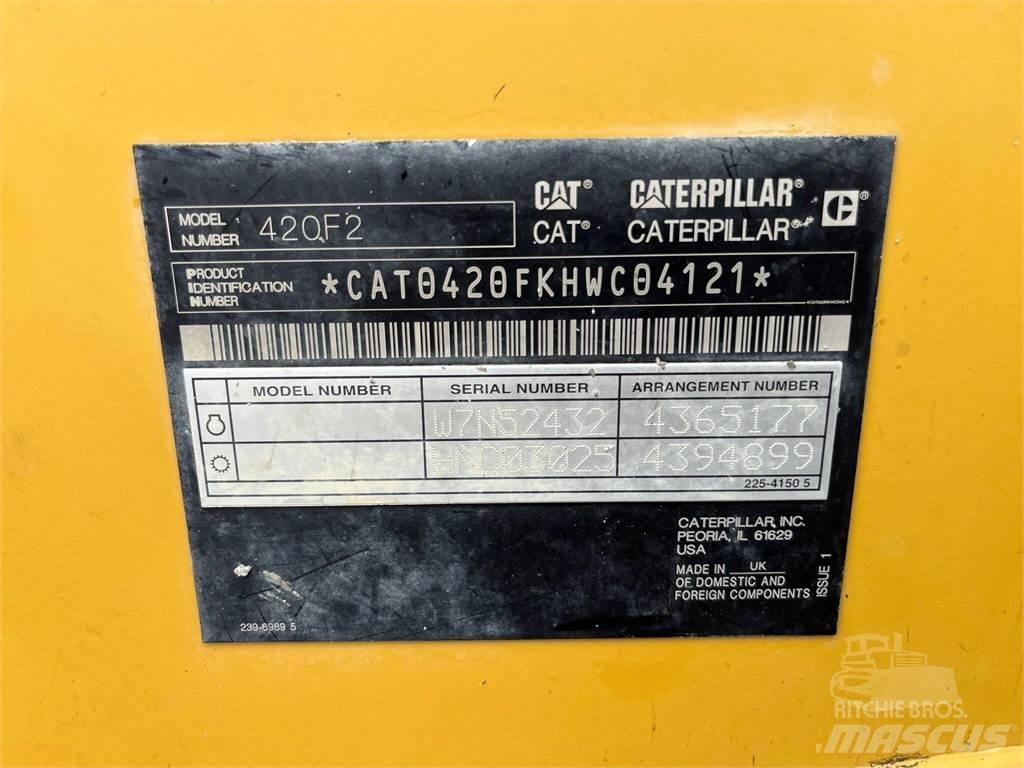 CAT 420F2 Grävlastare