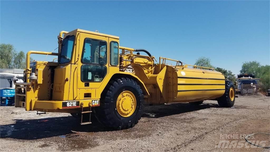 CAT 621E Tanksläp