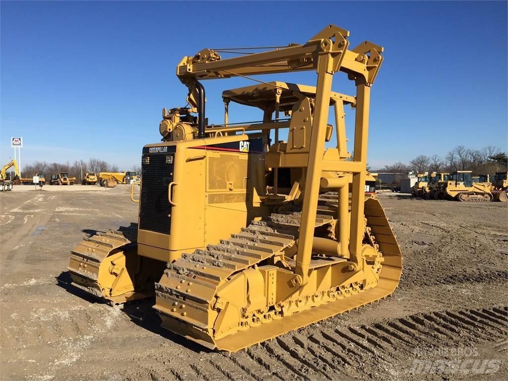 CAT D6N LGP Rörläggningsmaskiner
