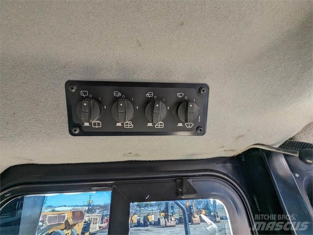 CAT D6T XL Bandschaktare