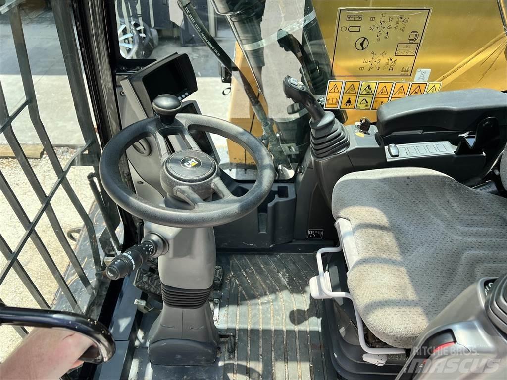 CAT MH3022 Avfalls / industri hantering