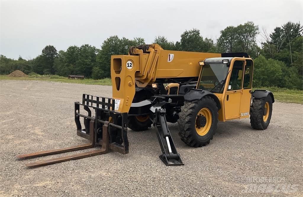 CAT TL1255 Teleskoplastare