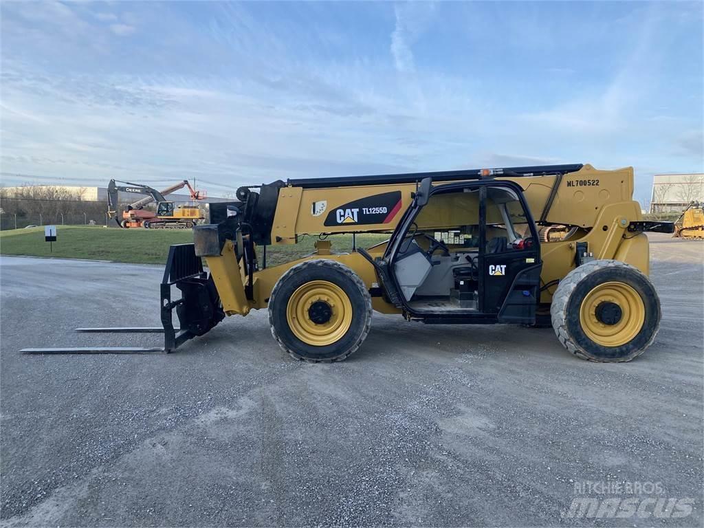 CAT TL1255D Teleskoplastare