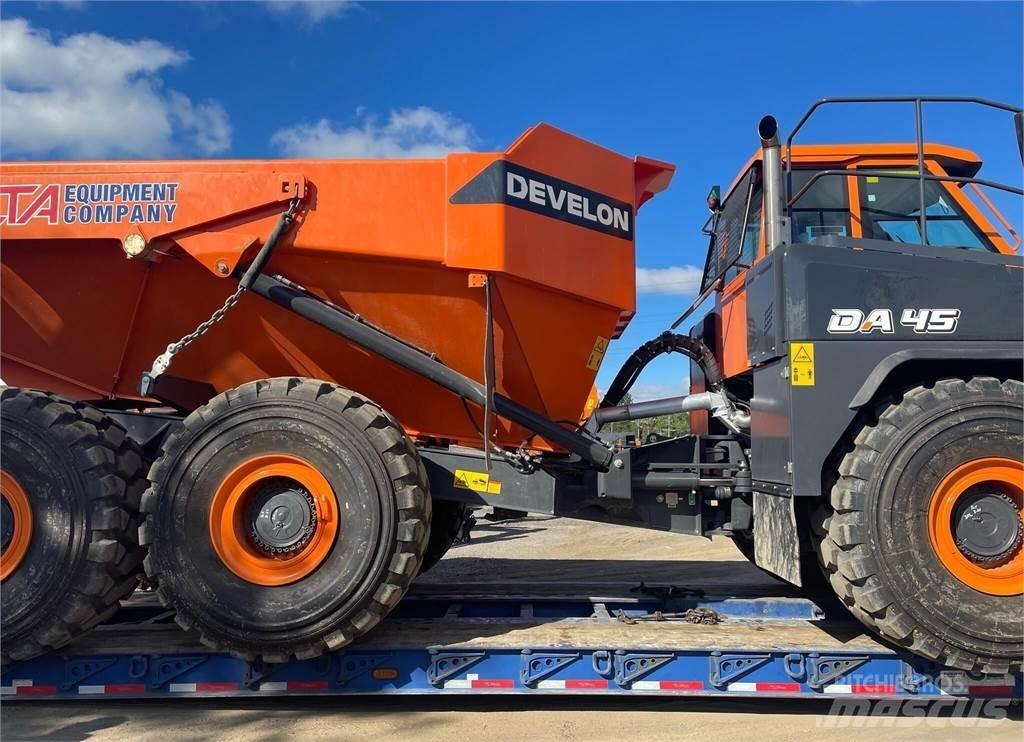Develon DA45-5 Midjestyrd dumper