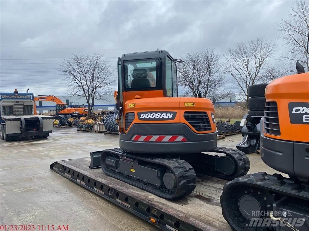Develon DX62R-3 Bandgrävare