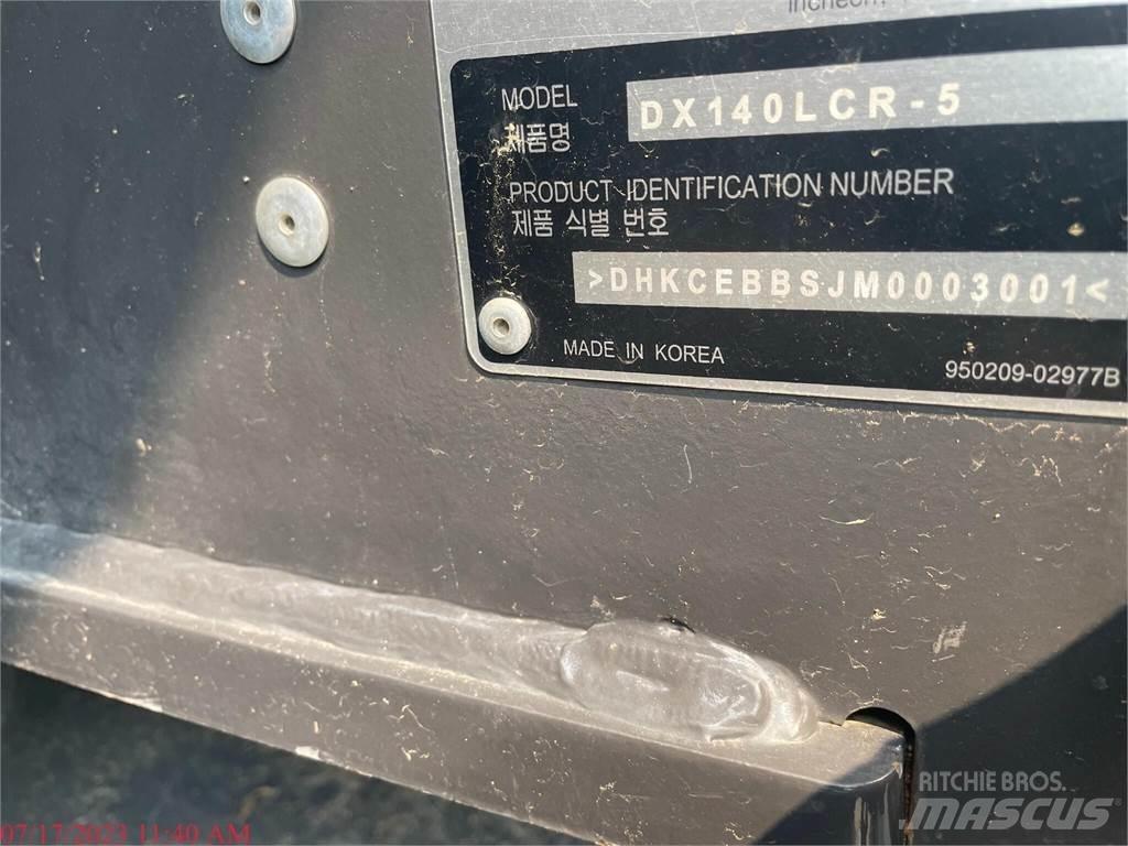 Doosan DX140 LC-5 Bandgrävare