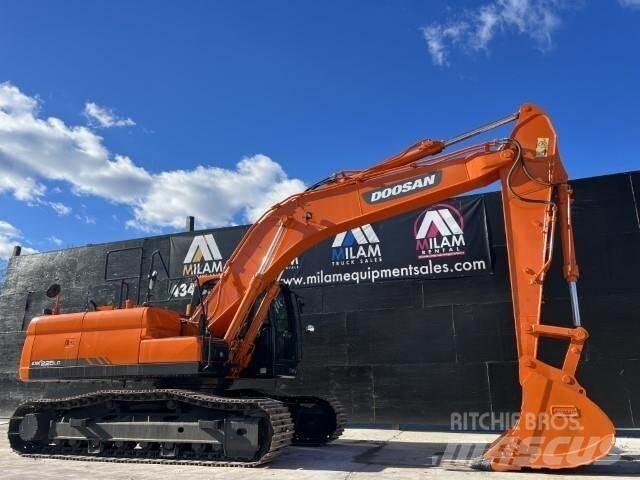 Doosan DX225 LC Bandgrävare