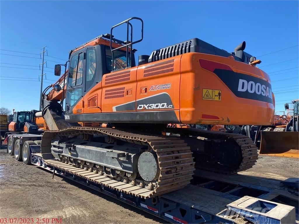 Doosan DX300 LC-5 Avfalls / industri hantering