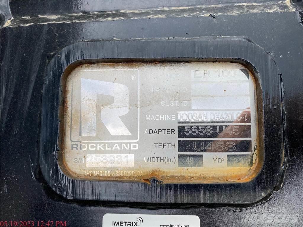 Doosan DX420 LC-7 Bandgrävare