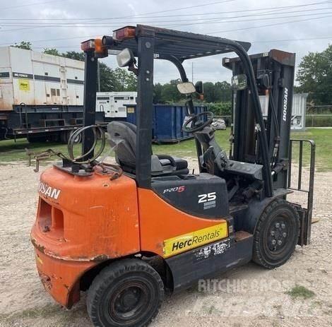 Doosan G25P-5 Övriga motviktstruckar