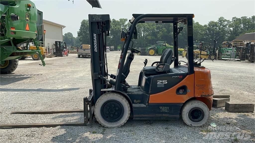 Doosan G25P-5 Övriga motviktstruckar