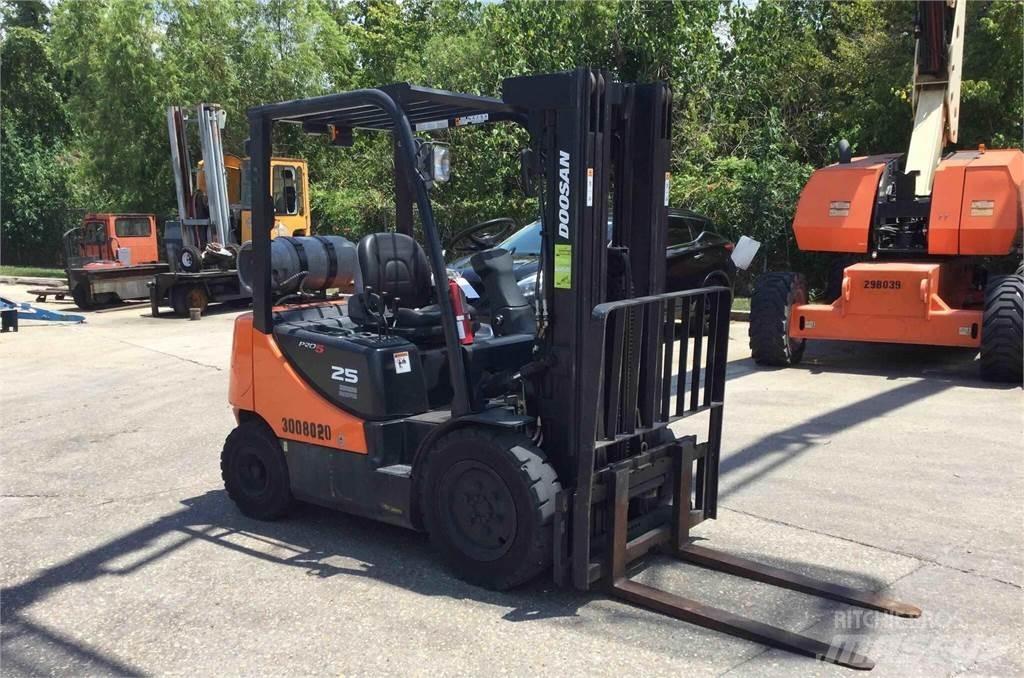 Doosan G25P-5 Övriga motviktstruckar