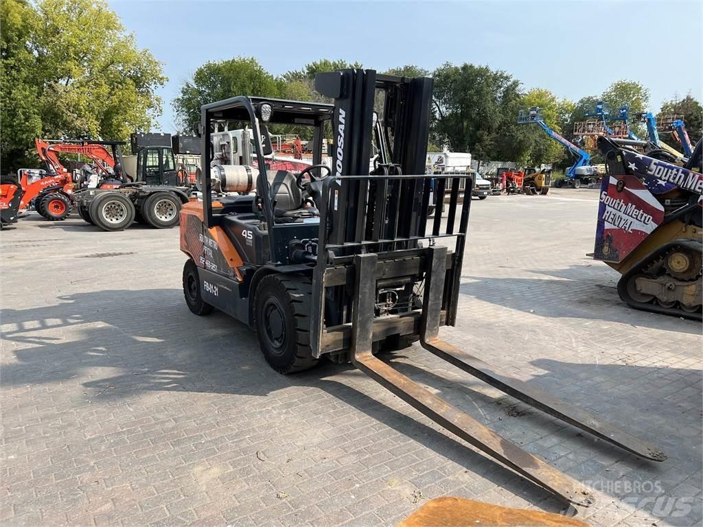 Doosan G45S-7 Övriga motviktstruckar