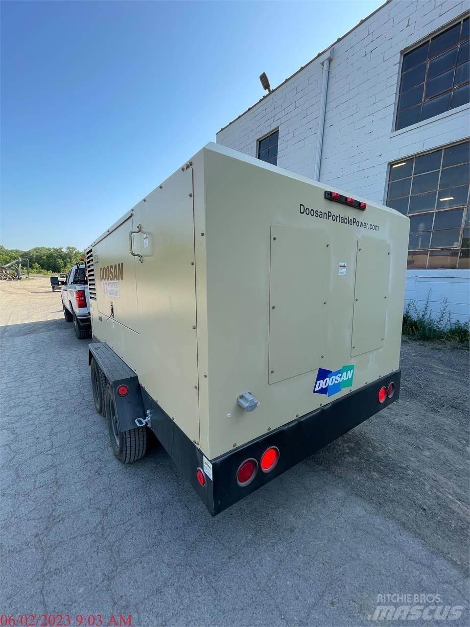 Doosan XP825 Kompressorer