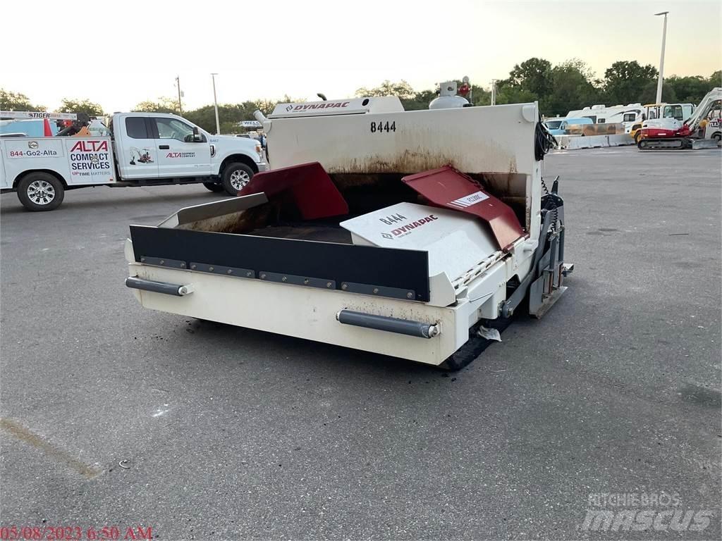 Dynapac FC1300C II Asfaltsläggningsmaskiner