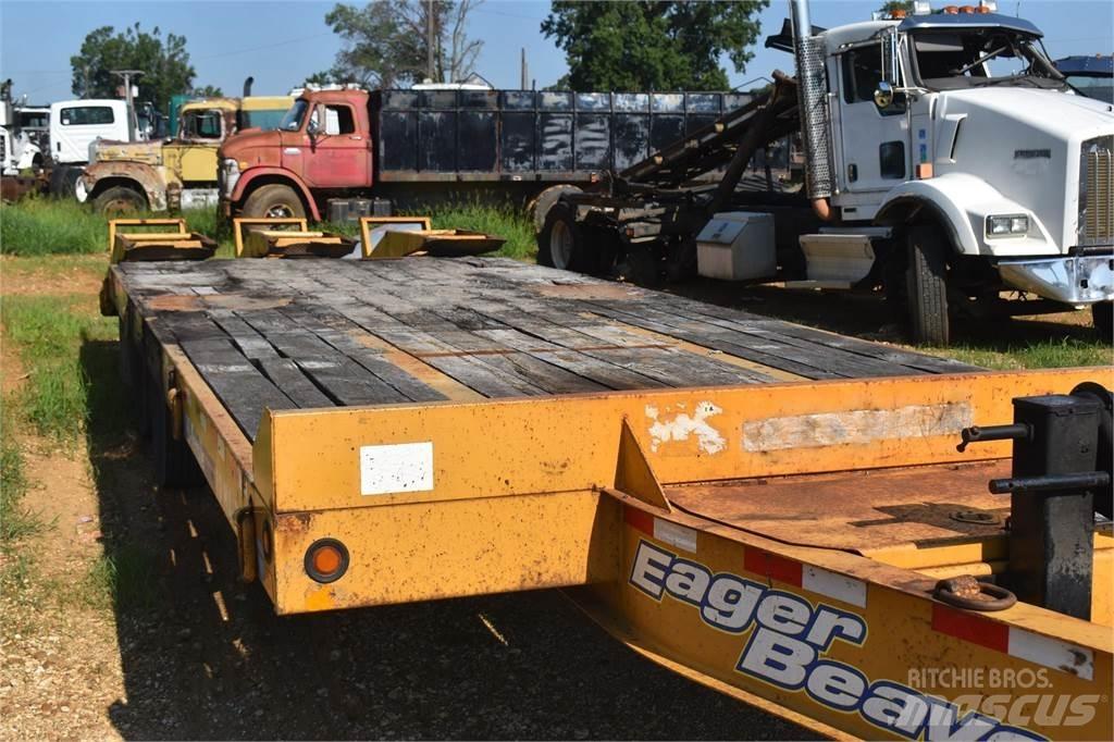 Eager Beaver  Låg lastande semi trailer