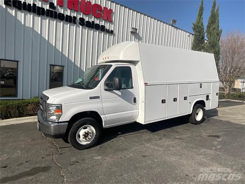 Ford E450 Plogbilar