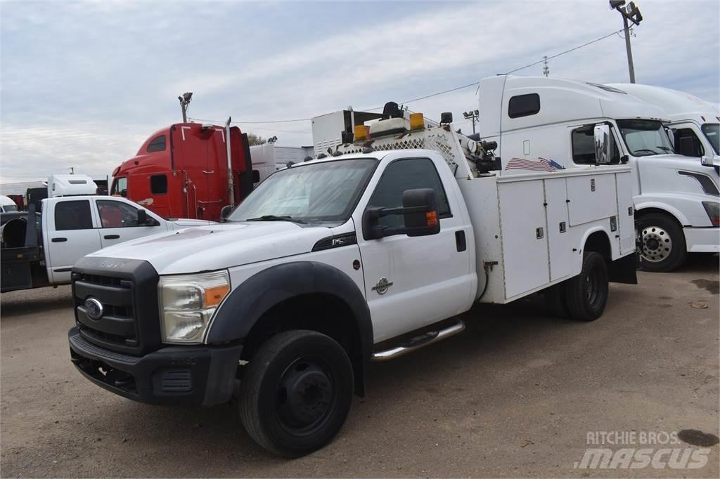 Ford F550 Plogbilar