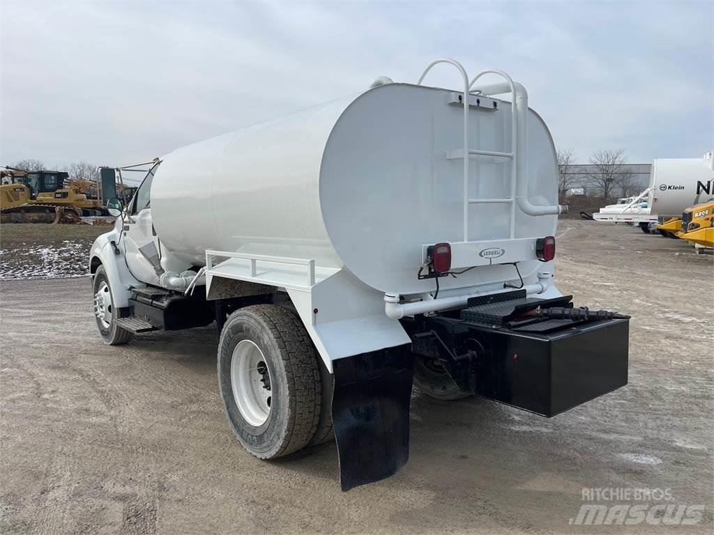 Ford F650 Vattentankbilar