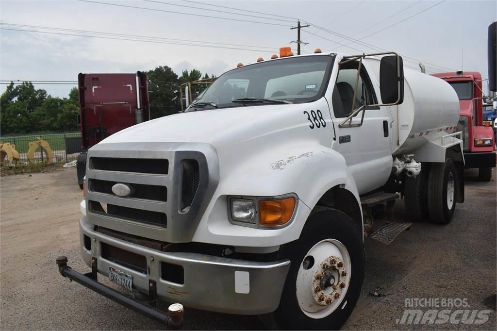 Ford F750 Tankbilar