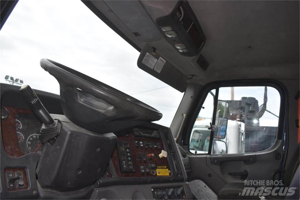 Freightliner 114SD Tippbilar